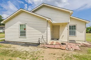 2335 Neches St, Beaumont, TX 77701 - Photo 1