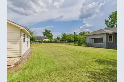 2335 Neches Street, Beaumont, TX 77701 - Photo 28
