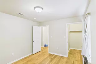 2335 Neches St, Beaumont, TX 77701 - Photo 16