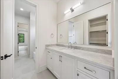 316 W 30th Street, Houston, TX 77018 - Photo 26