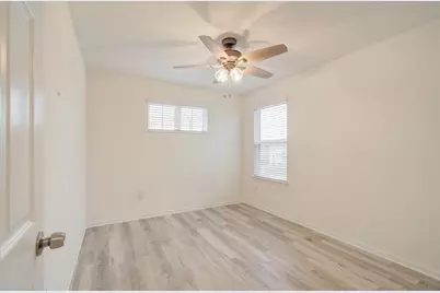4627 Prairie Chase Drive, Houston, TX 77069 - Photo 12