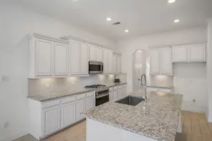 23540 Red Juniper Ln, New Caney, TX 77357 - Photo 10