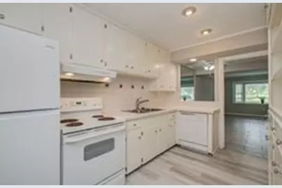 11609 Chimney Rock Road #B, Houston, TX 77035 - Photo 12
