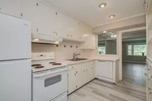 11609 Chimney Rock Rd, Houston, TX 77035 - Photo 12