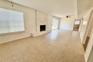 106 Longacre Dr, Conroe, TX 77304 - Photo 6