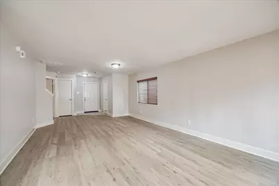 26872 Kings Park Hollow Drive, Kingwood, TX 77339 - Photo 6