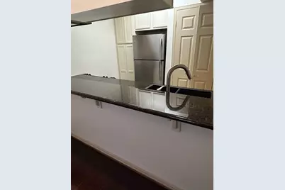 402 Post Office Street #109, Galveston, TX 77550 - Photo 10