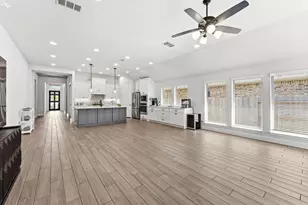 15618 Turtlehead Trl, Conroe, TX 77302 - Photo 16