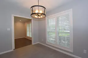 10802 Meadow Lake Ln, Houston, TX 77042 - Photo 8