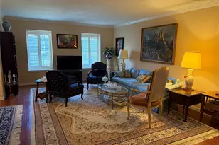 351 N Post Oak Ln, Houston, TX 77024 - Photo 10