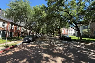 351 N Post Oak Ln, Houston, TX 77024 - Photo 6