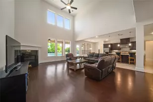 5014 Harvest Chase Ln, Sugar Land, TX 77479 - Photo 6