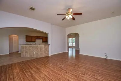 2811 County Road 64, Rosharon, TX 77583 - Photo 8