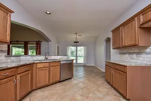 2811 County Rd 64, Rosharon, TX 77583 - Photo 10