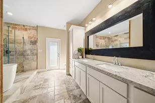 918 Daria Dr, Houston, TX 77079 - Photo 10