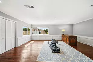 918 Daria Dr, Houston, TX 77079 - Photo 14
