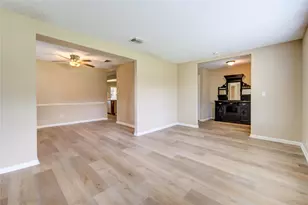 12103 Alston Dr, Meadows Place, TX 77477 - Photo 8