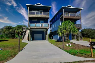 14146 Miramar Dr, Galveston, TX 77554 - Photo 1