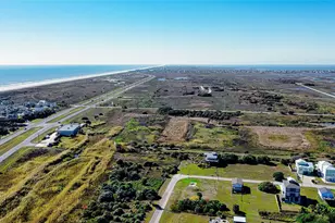 14146 Miramar Dr, Galveston, TX 77554 - Photo 30
