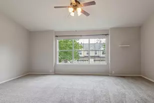 13600 Breton Ridge St, Houston, TX 77070 - Photo 16