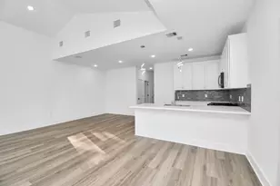 8109 Hamlet St, Houston, TX 77078 - Photo 30
