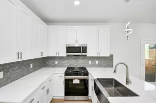 8109 Hamlet St, Houston, TX 77078 - Photo 38