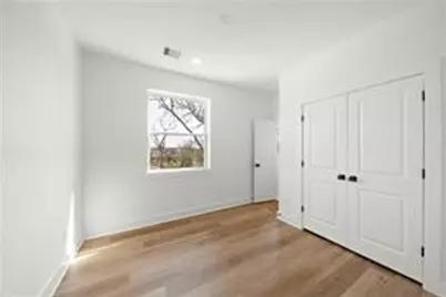 835 Elkhart Street #B, Houston, TX 77091 - Photo 14