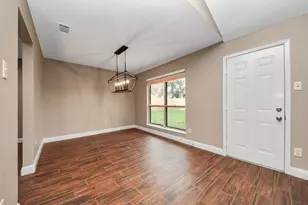 2227 S Ferrisburg Ct, Sugar Land, TX 77478 - Photo 6