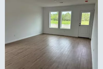 7603 Barcelona Springs, Richmond, TX 77469 - Photo 4