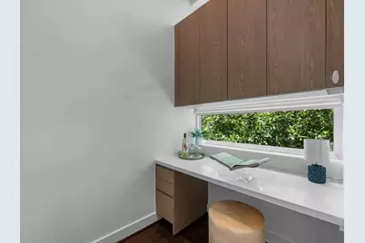 5871 E Post Oak Lane, Houston, TX 77055 - Photo 20