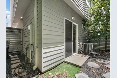 5871 E Post Oak Lane, Houston, TX 77055 - Photo 34