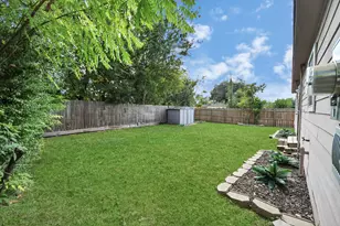 10209 Cathedral Dr, Houston, TX 77051 - Photo 38