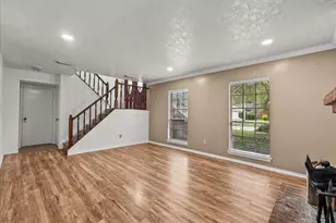 430 W Redway Ln W, Houston, TX 77598 - Photo 12