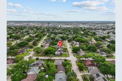 430 W Redway Lane W, Houston, TX 77598 - Photo 32