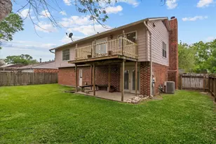 430 W Redway Ln W, Houston, TX 77598 - Photo 4