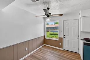 12614 Hunting Brook Dr, Houston, TX 77099 - Photo 16