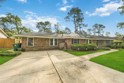1302 Chestnut Ridge Road, Houston, TX 77339 - Photo 1