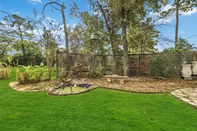1302 Chestnut Ridge Road, Houston, TX 77339 - Photo 6