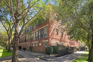 100 McGowen St, Houston, TX 77006 - Photo 1