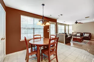 22 S Greywing Pl, The Woodlands, TX 77382 - Photo 16