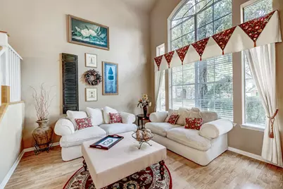 22 S Greywing Place, The Woodlands, TX 77382 - Photo 8