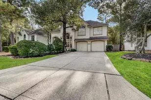 22 S Greywing Pl, The Woodlands, TX 77382 - Photo 2
