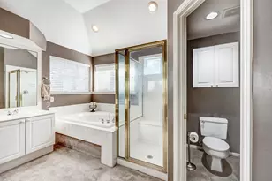 22 S Greywing Pl, The Woodlands, TX 77382 - Photo 30