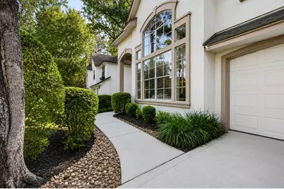 22 S Greywing Place, The Woodlands, TX 77382 - Photo 4
