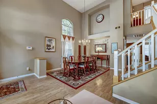 22 S Greywing Pl, The Woodlands, TX 77382 - Photo 8