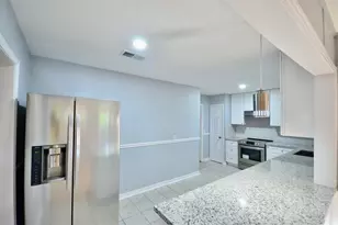 6229 Tanager St, Houston, TX 77074 - Photo 10