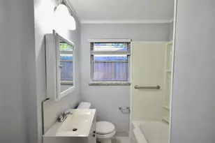 6229 Tanager St, Houston, TX 77074 - Photo 18
