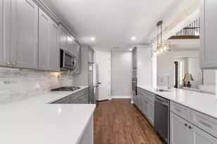 13510 Fallbrook Cir, Mont Belvieu, TX 77535 - Photo 8