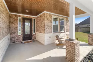 13510 Fallbrook Cir, Mont Belvieu, TX 77535 - Photo 38
