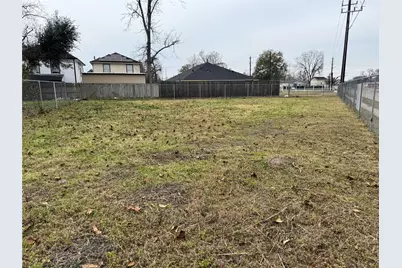 7309 W Montgomery Road, Houston, TX 77091 - Photo 1